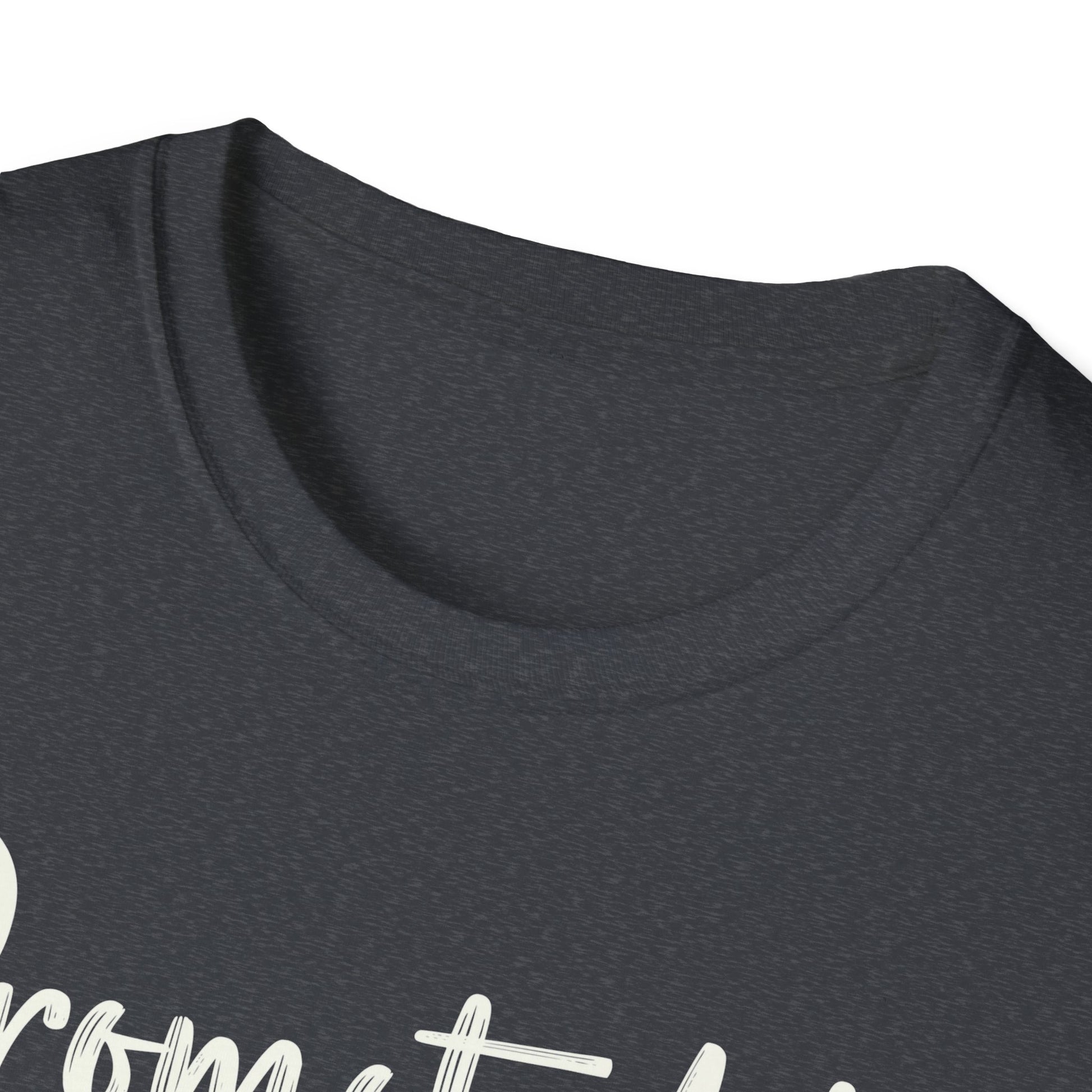 Promoted To Mommy Est 2025 Floral Funny Mothers Day 2025 Unisex T-Shirt