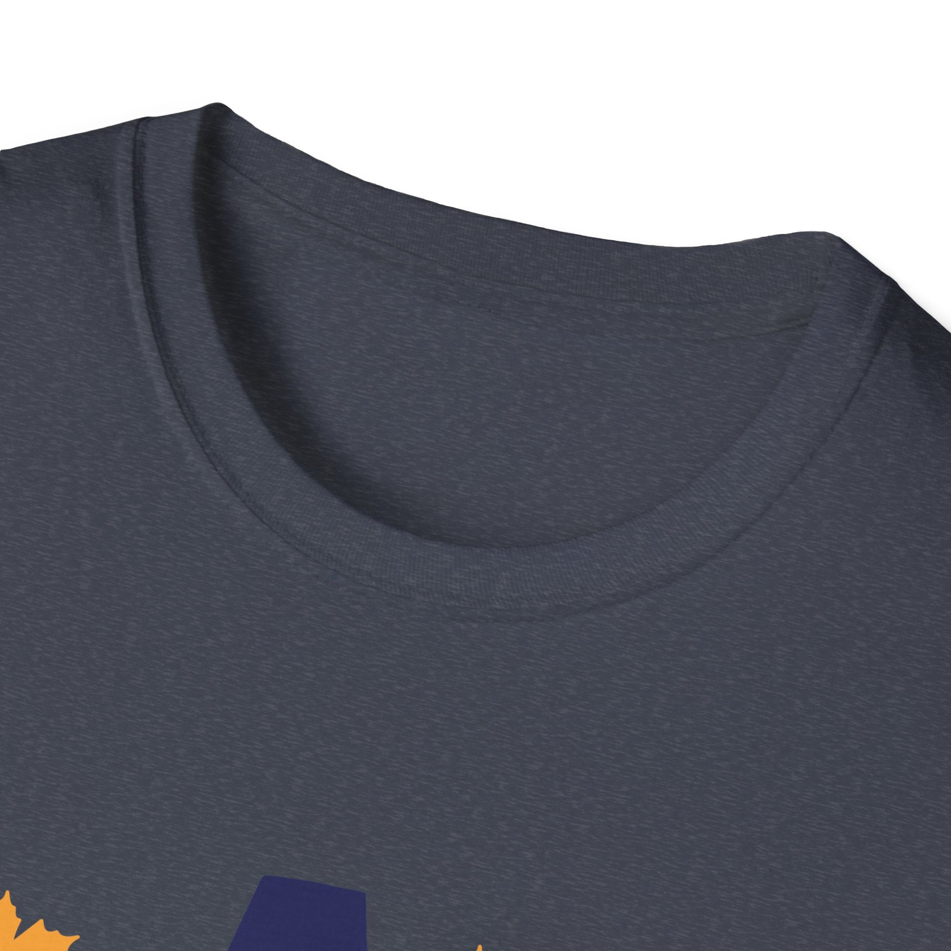Thanksgiving Dachshund T-Shirt — Cute Turkey Costume Pup with Witch Hat & Autumn Leaves  Unisex T-Shirt