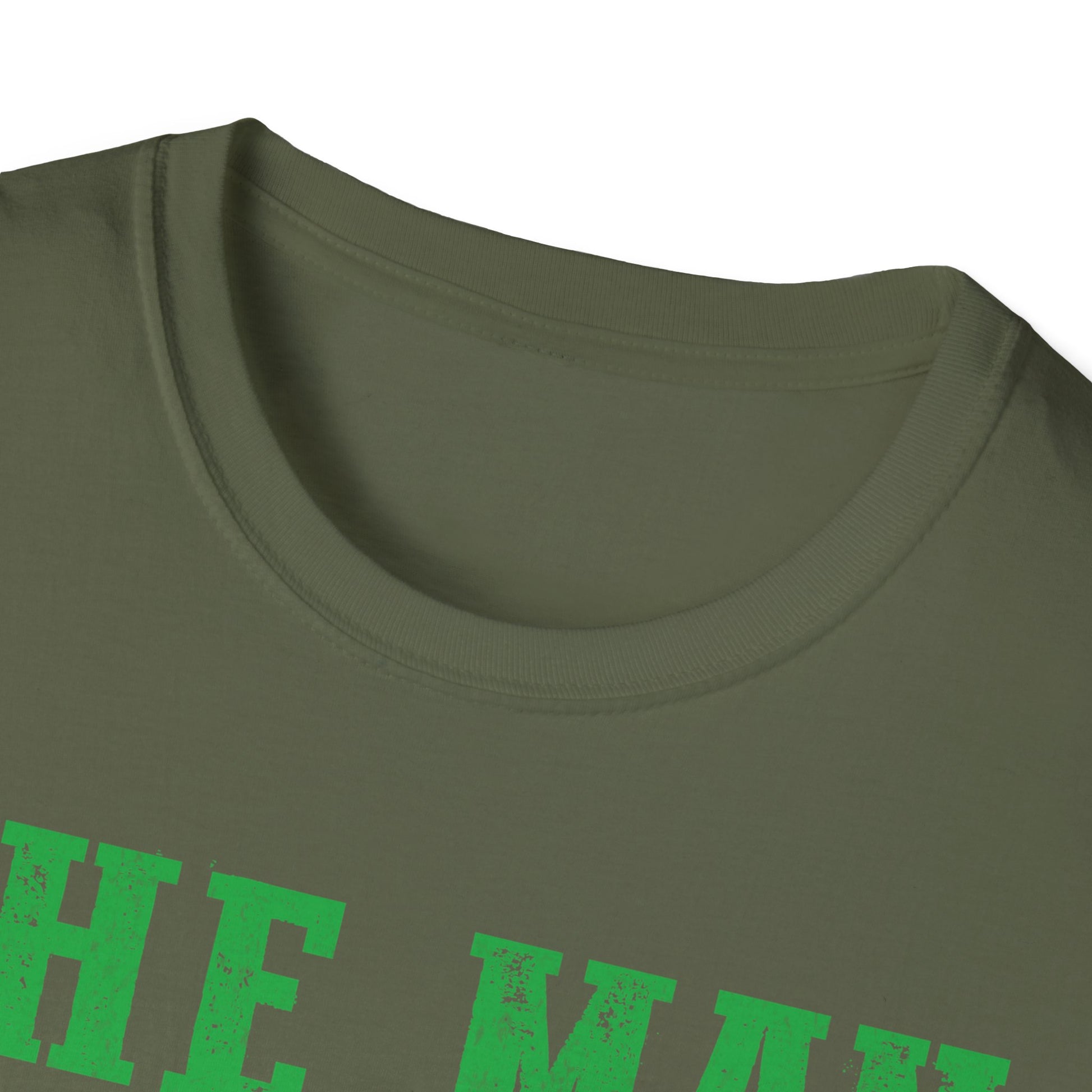 Halloween T-Shirt – "The Man Behind the Pumpkin" Cute Pumpkin & Mummy Dad Tee