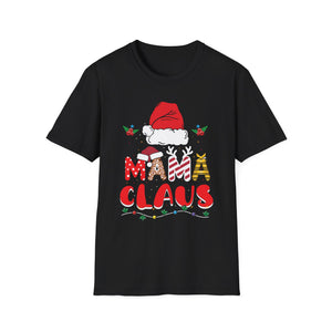 Mama Claus Christmas T-Shirt — Festive Santa Hat Holiday Tee for Moms