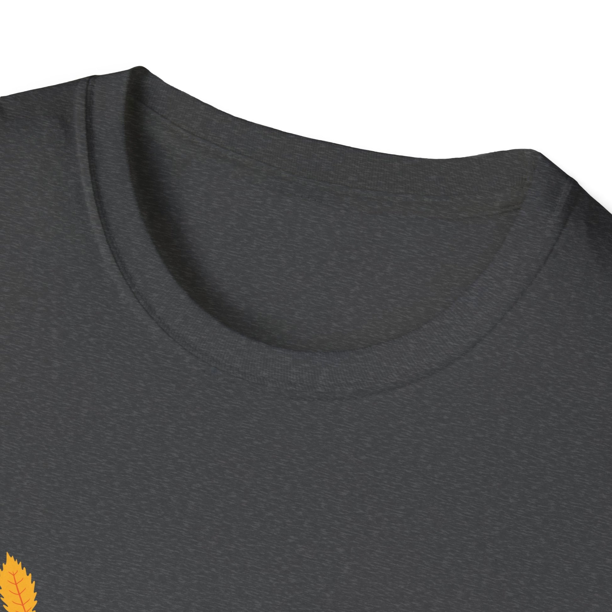 Thanksgiving T-Shirt — Happy Thanksgiving Fall Leaves Holiday Tee
