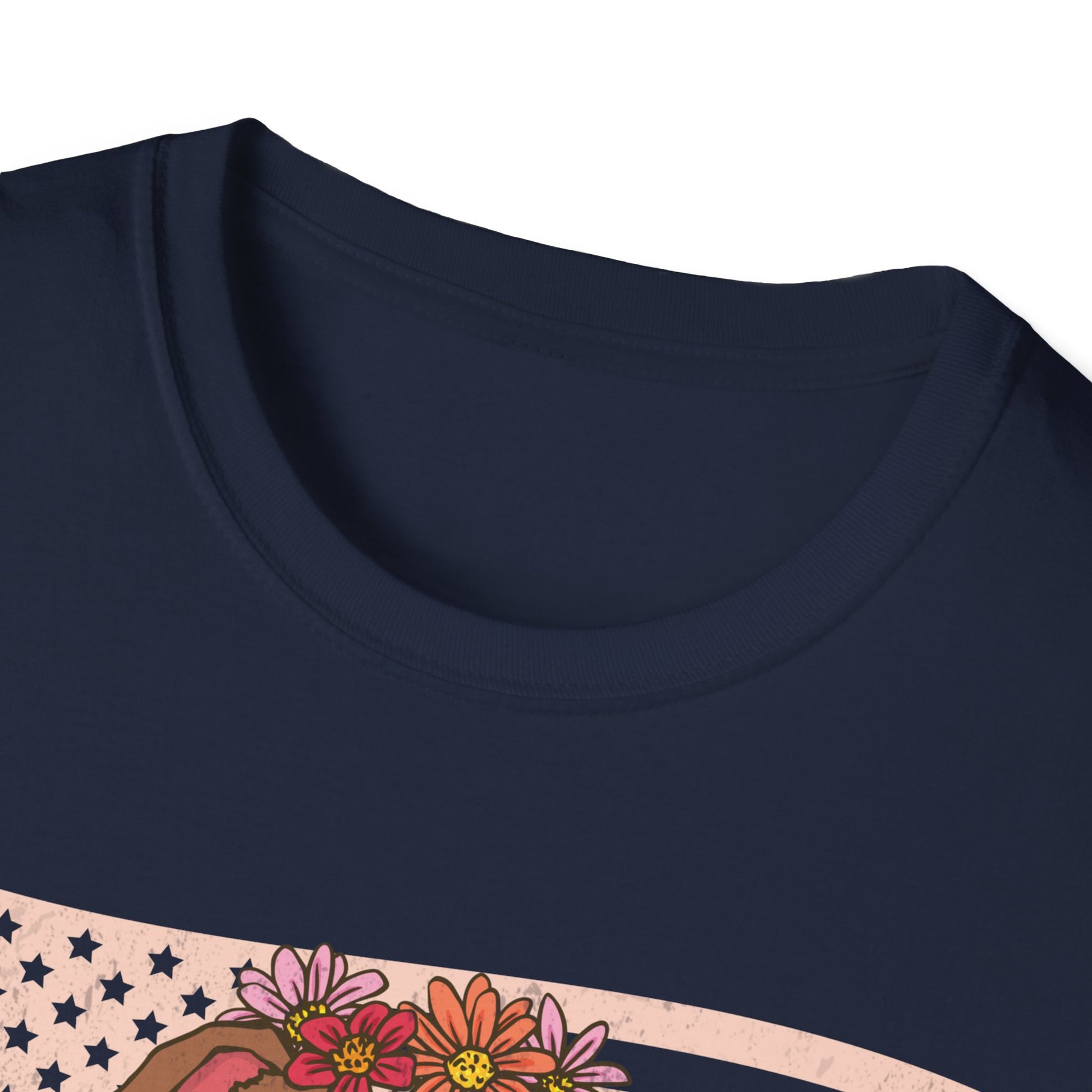 Pitbull Mom T-Shirt – Floral Pitbull with American Flag
