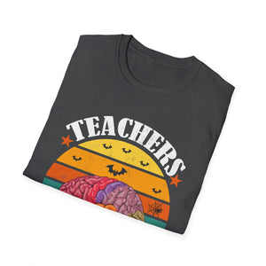 Teachers Love Brains T-Shirt — Vintage Retro Educator Tee for School & Teacher Appreciation