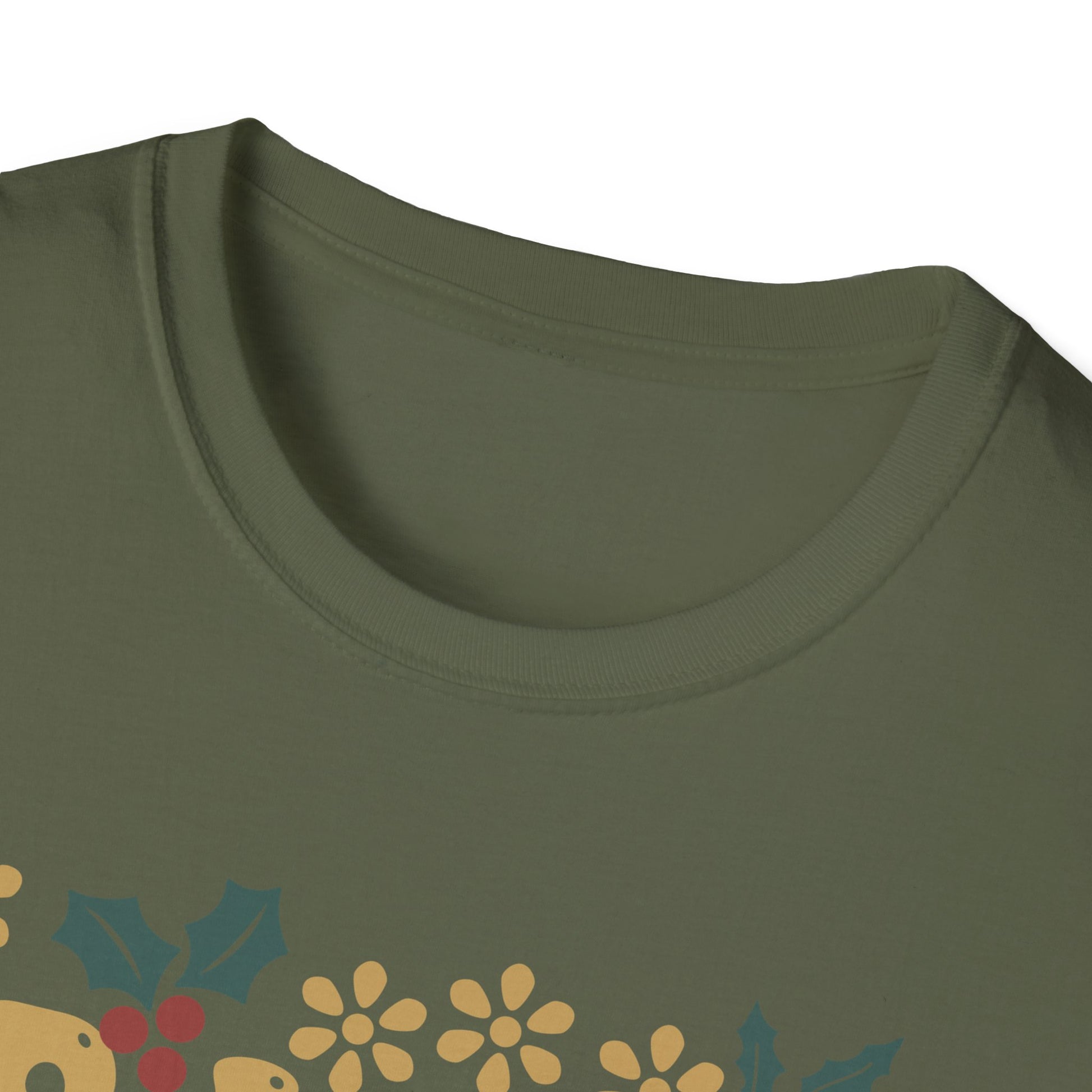 Grammy Floral T-Shirt — Vintage Poinsettia Gift for Grandmother (Christmas & Mother's Day)