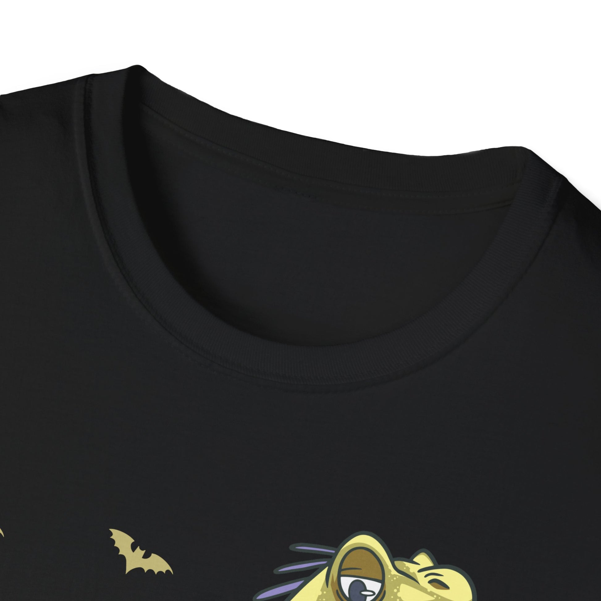 Iguana Graphic T-Shirt — Yellow Lizard Illustration Tee