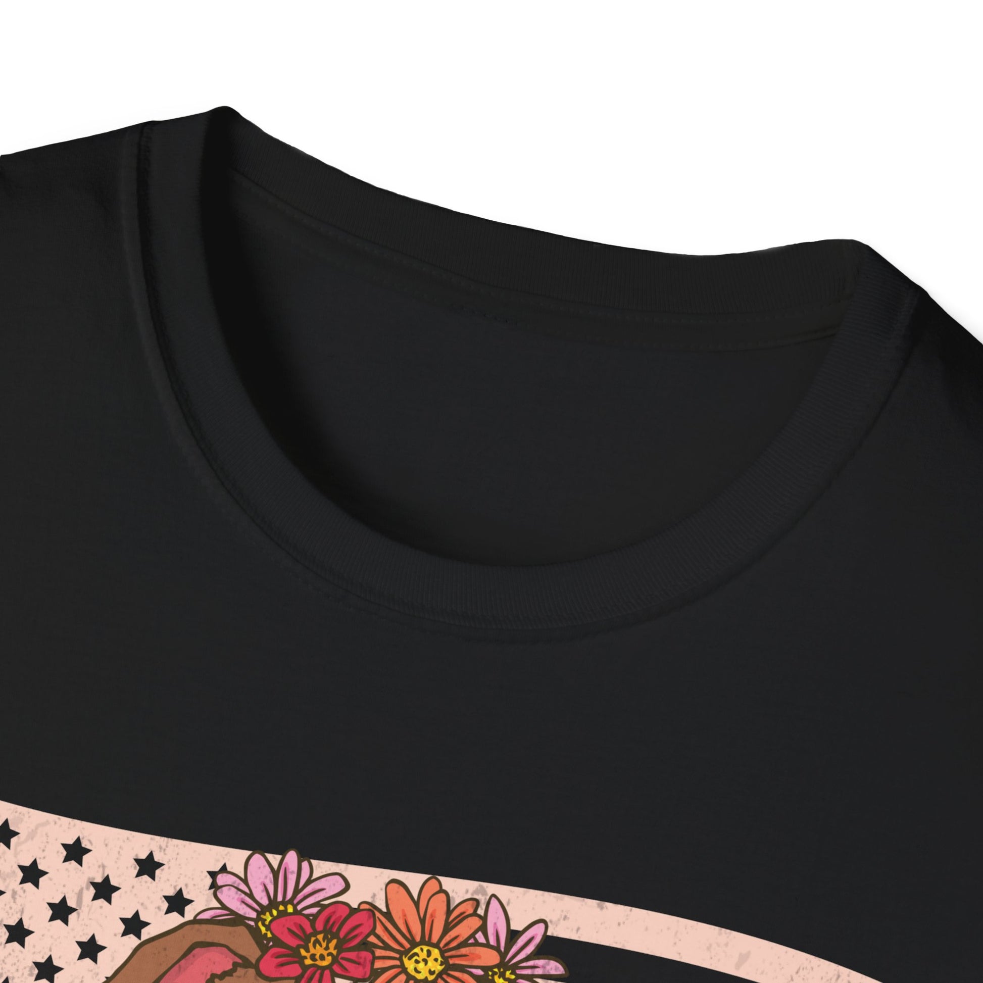 Pitbull Mom T-Shirt – Floral Pitbull with American Flag