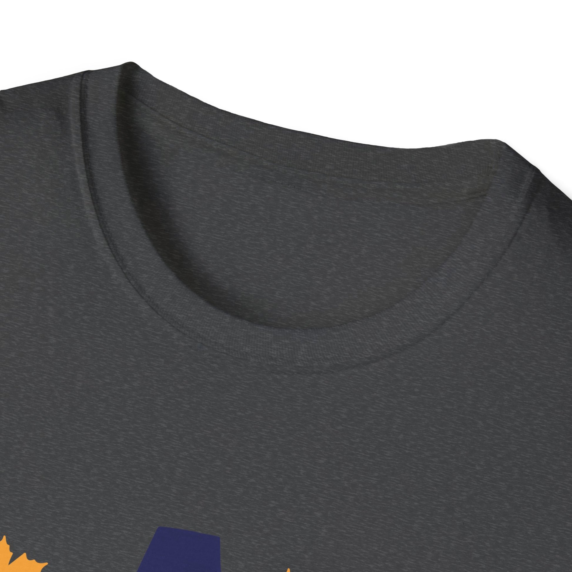 Thanksgiving Dachshund T-Shirt — Cute Turkey Costume Pup with Witch Hat & Autumn Leaves  Unisex T-Shirt