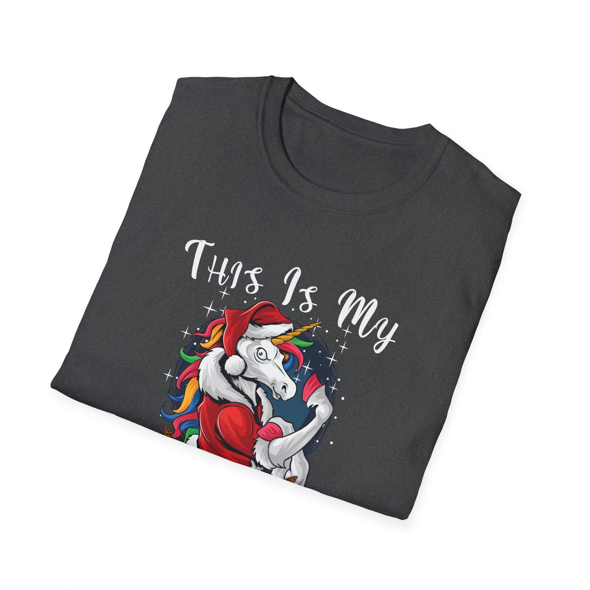 Panda Merry Christmas Winter Animals Pandas Christmas T-Shirt-productor-mockup