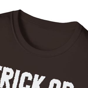 Funny Halloween Zombie Beer Funny Trick or Beer Halloween  Unisex Softstyle T-Shirt
