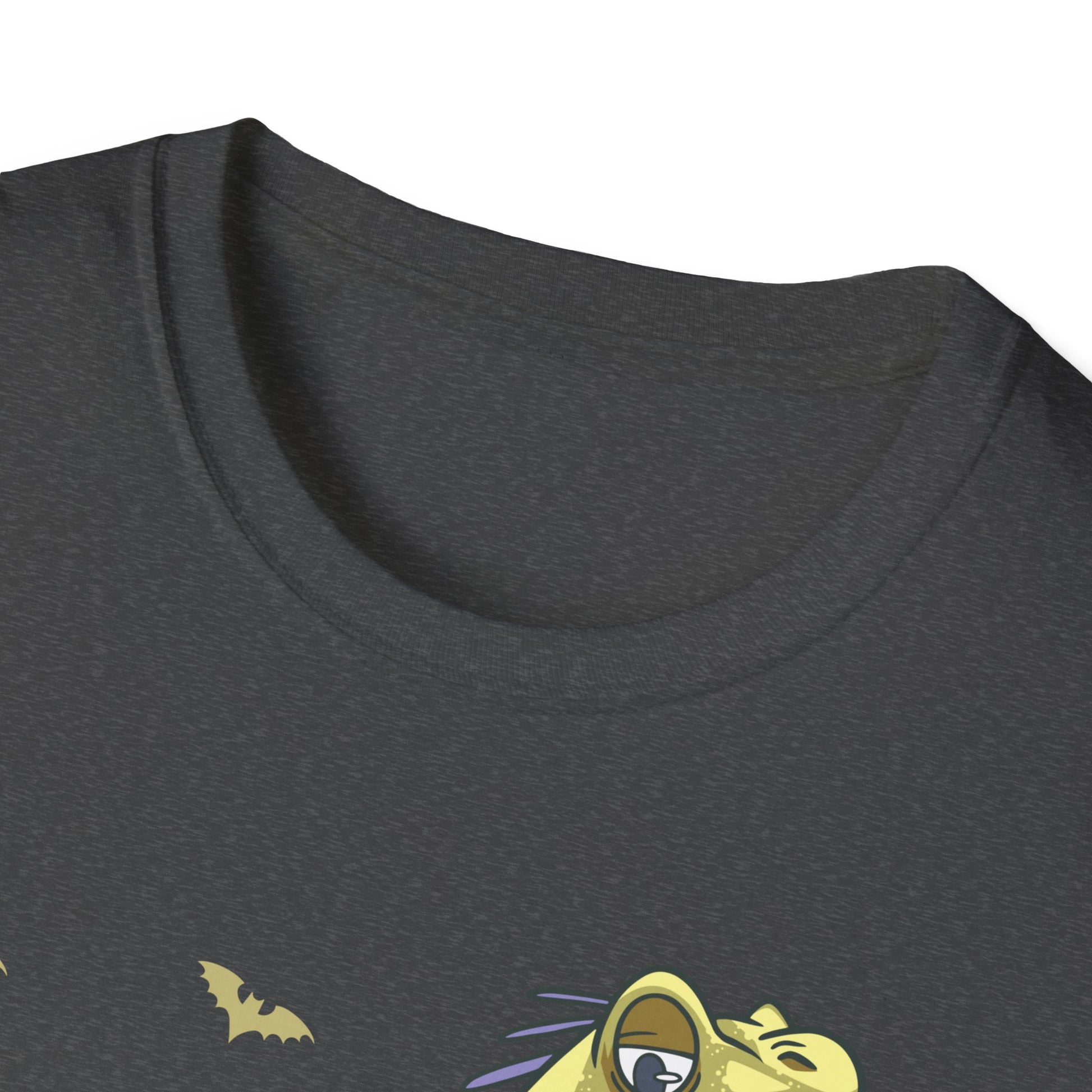 Iguana Graphic T-Shirt — Yellow Lizard Illustration Tee