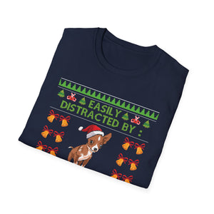 Christmas & Chihuahuas T-Shirt — 
