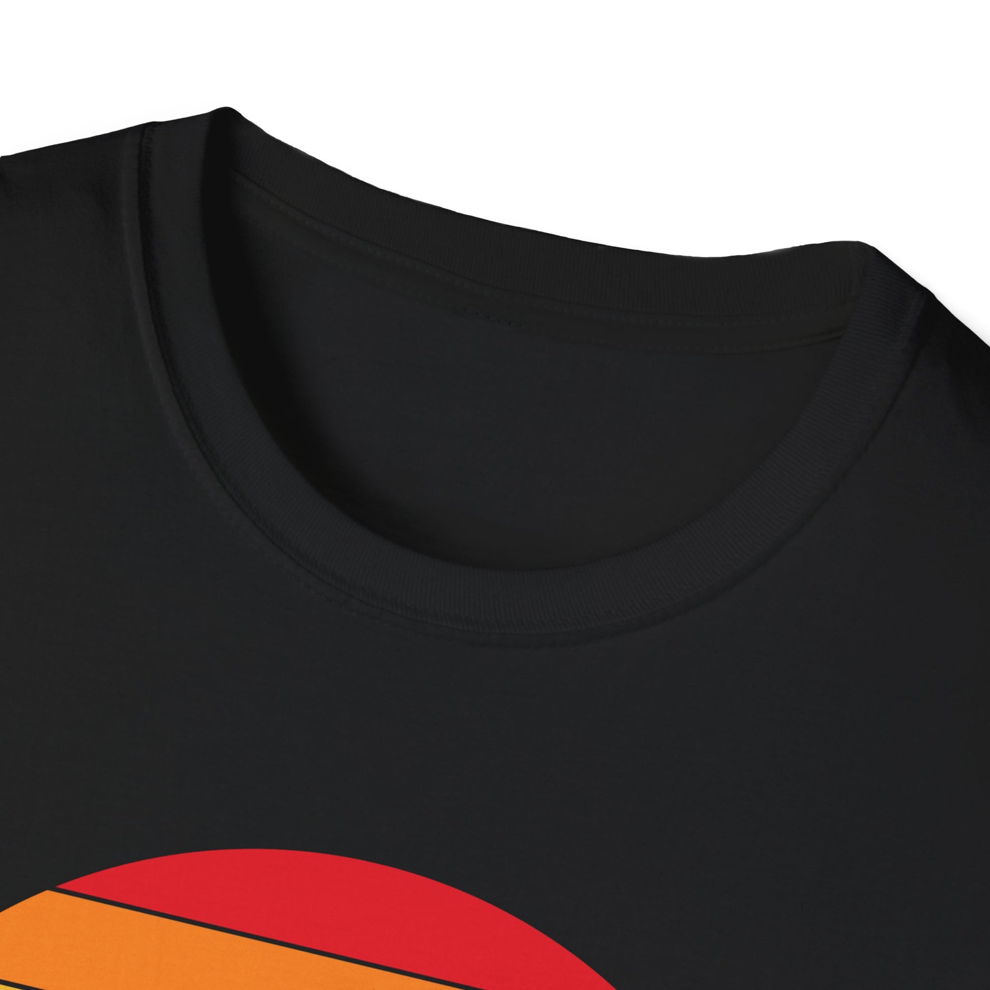 Colorado Retro Mountain T-Shirt — Vintage Sunset State Pride Tee