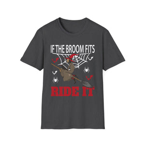 If The Broom Fits Ride It Halloween Outfit - Halloween Witch Tee Unisex Softstyle T-Shirt