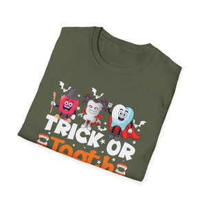 Daughter Halloween Costume Funny Pumpkin Family Halloween TeeUnisex Softstyle T-Shirt